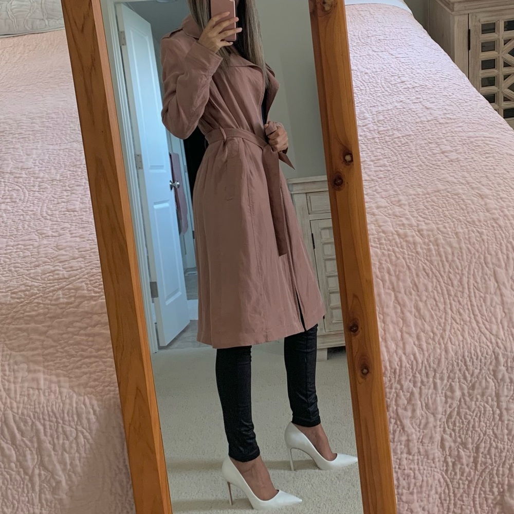 Trench Coat, Banana Republic XS